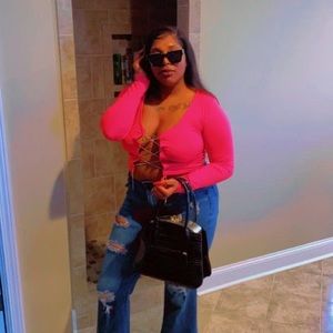 Meet your Posher, Etta